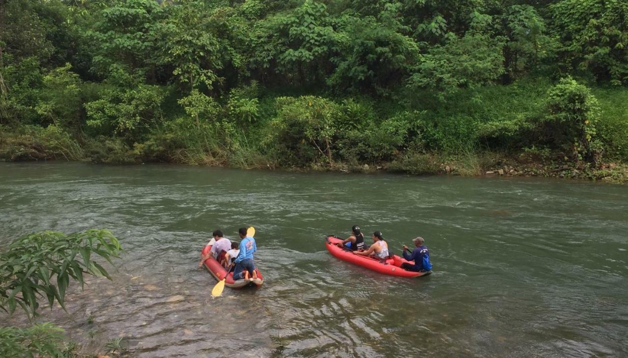 拷索埃弗格林假日公园 Khao Sok National Park 外观 照片